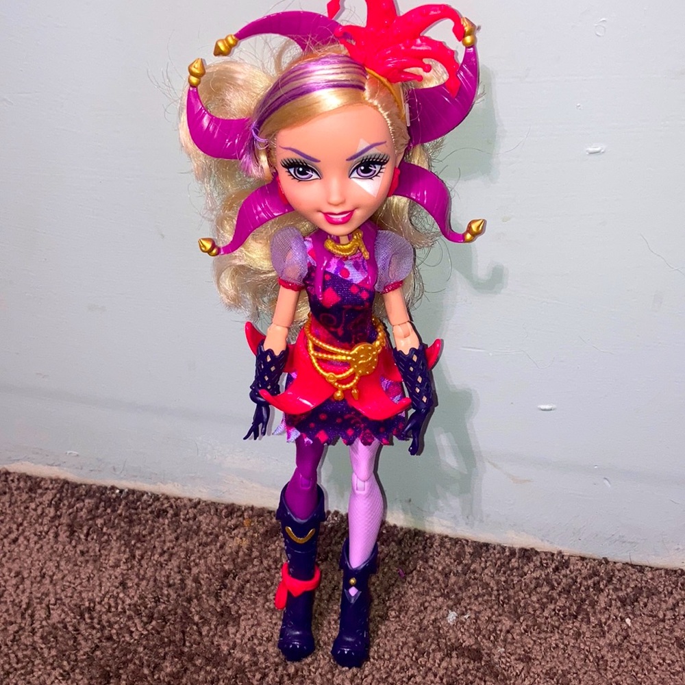 Ever After High Courtly Jester doll